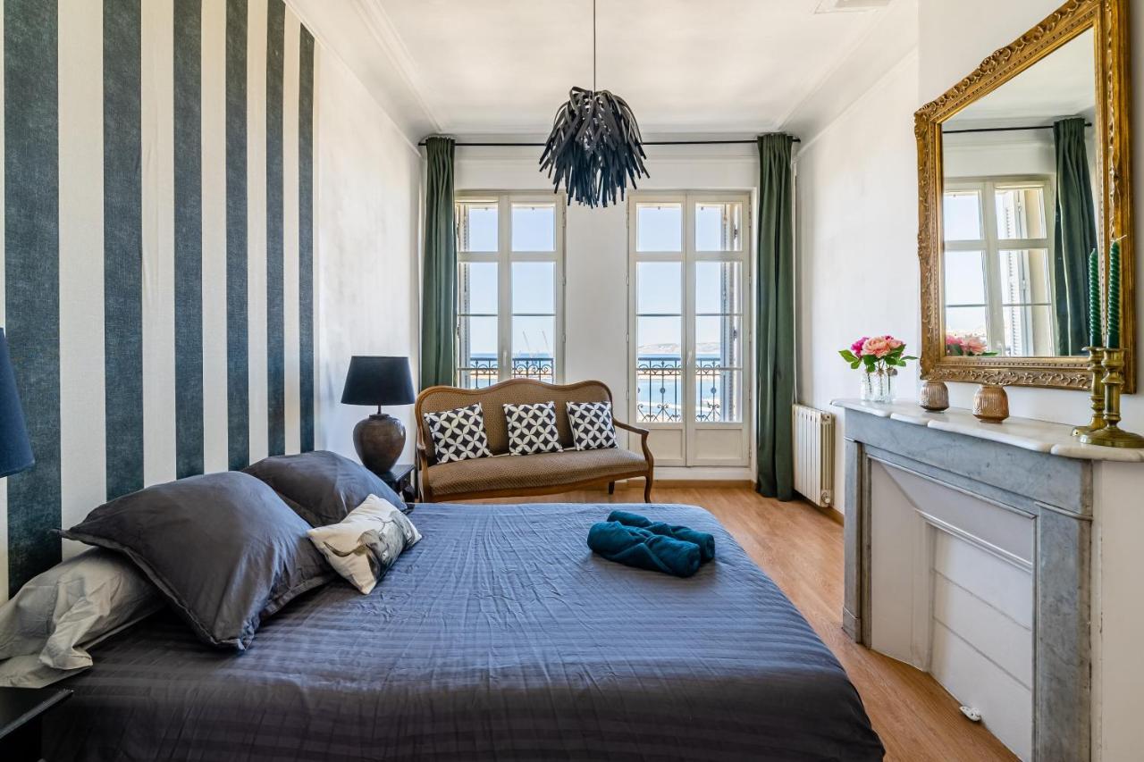 T2 Vue Mer Au Pied De La Major 마르세유 외부 사진